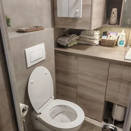 Mateos Διαμέρισμα *